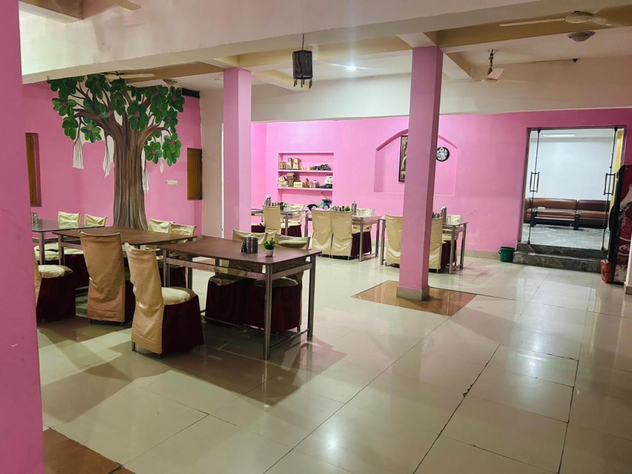Hotel Maurya Vihar Bodhgaya Kültér fotó