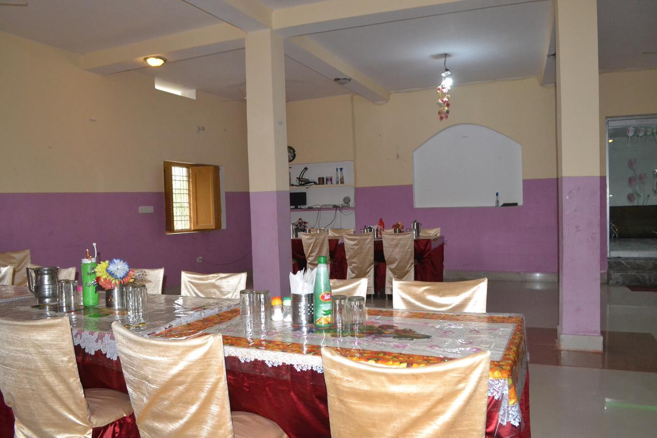 Hotel Maurya Vihar Bodhgaya Kültér fotó